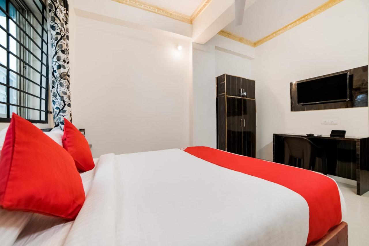 Oyo 40726 Classic Guest House Шилонг Екстериор снимка