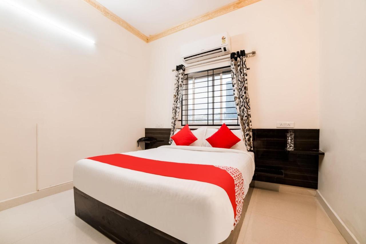 Oyo 40726 Classic Guest House Шилонг Екстериор снимка