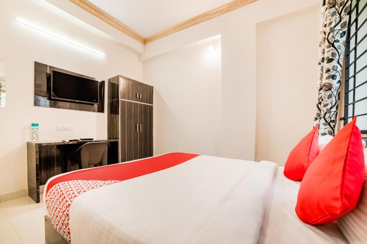 Oyo 40726 Classic Guest House Шилонг Екстериор снимка