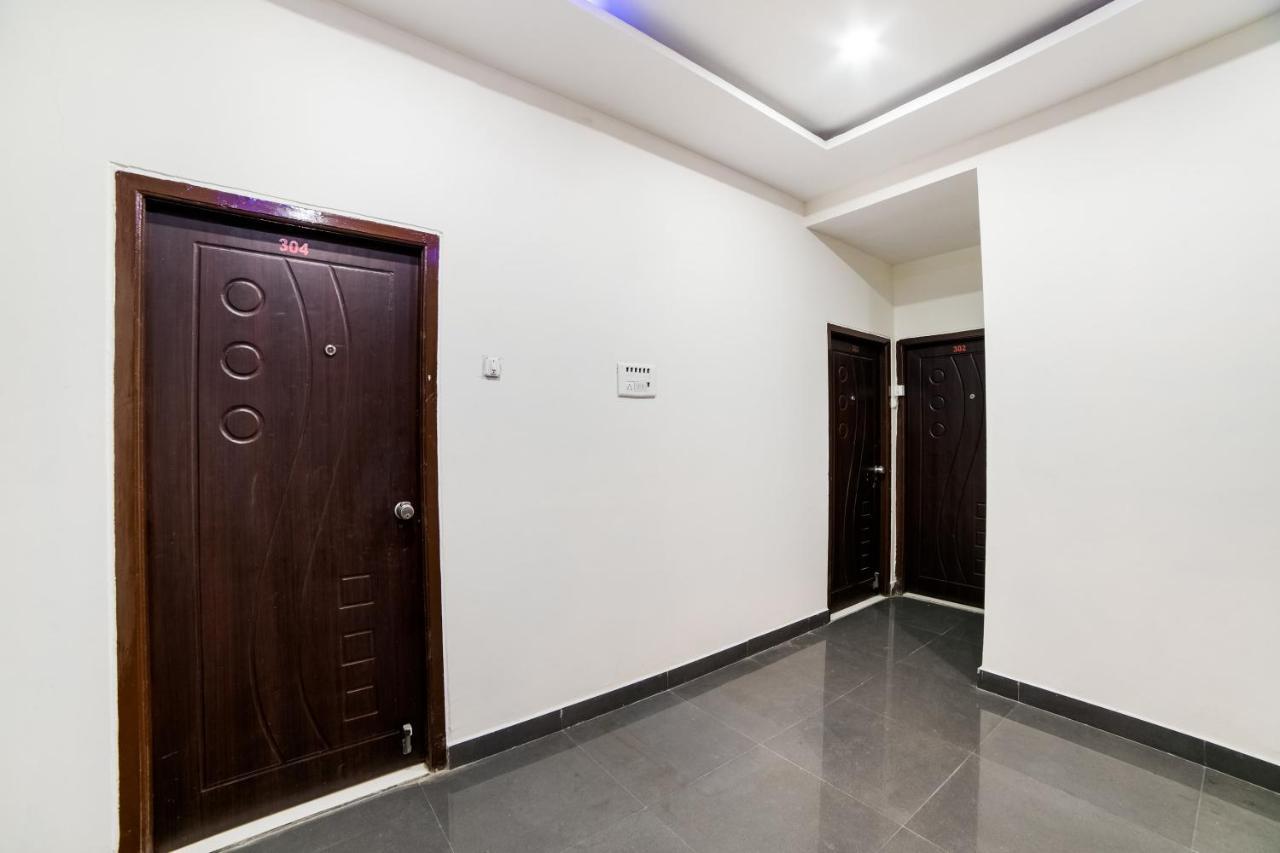 Oyo 40726 Classic Guest House Шилонг Екстериор снимка
