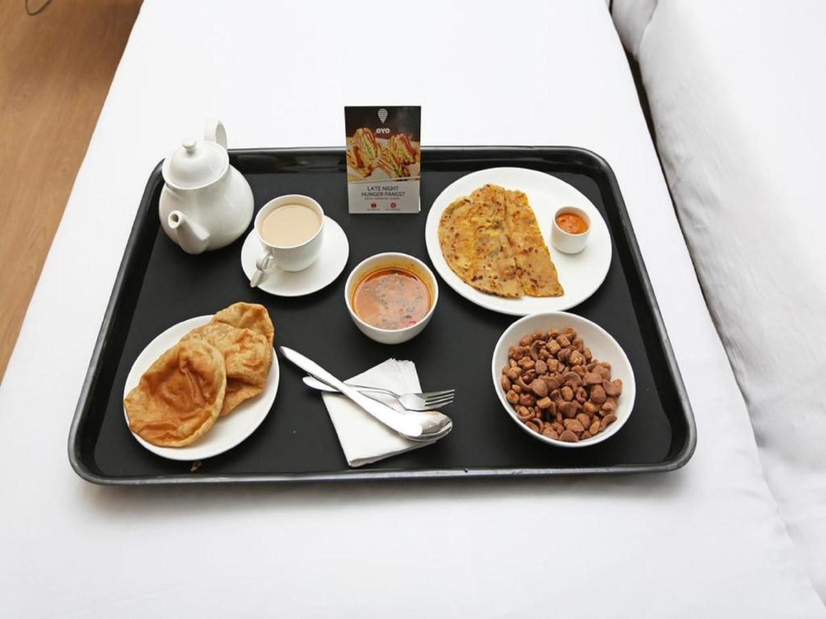 Oyo 40726 Classic Guest House Шилонг Екстериор снимка
